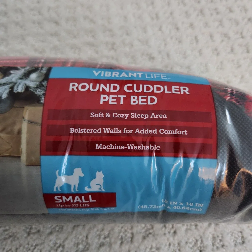 Christmas Holiday Pet Bed Small Red Plaid 18x16 NEW